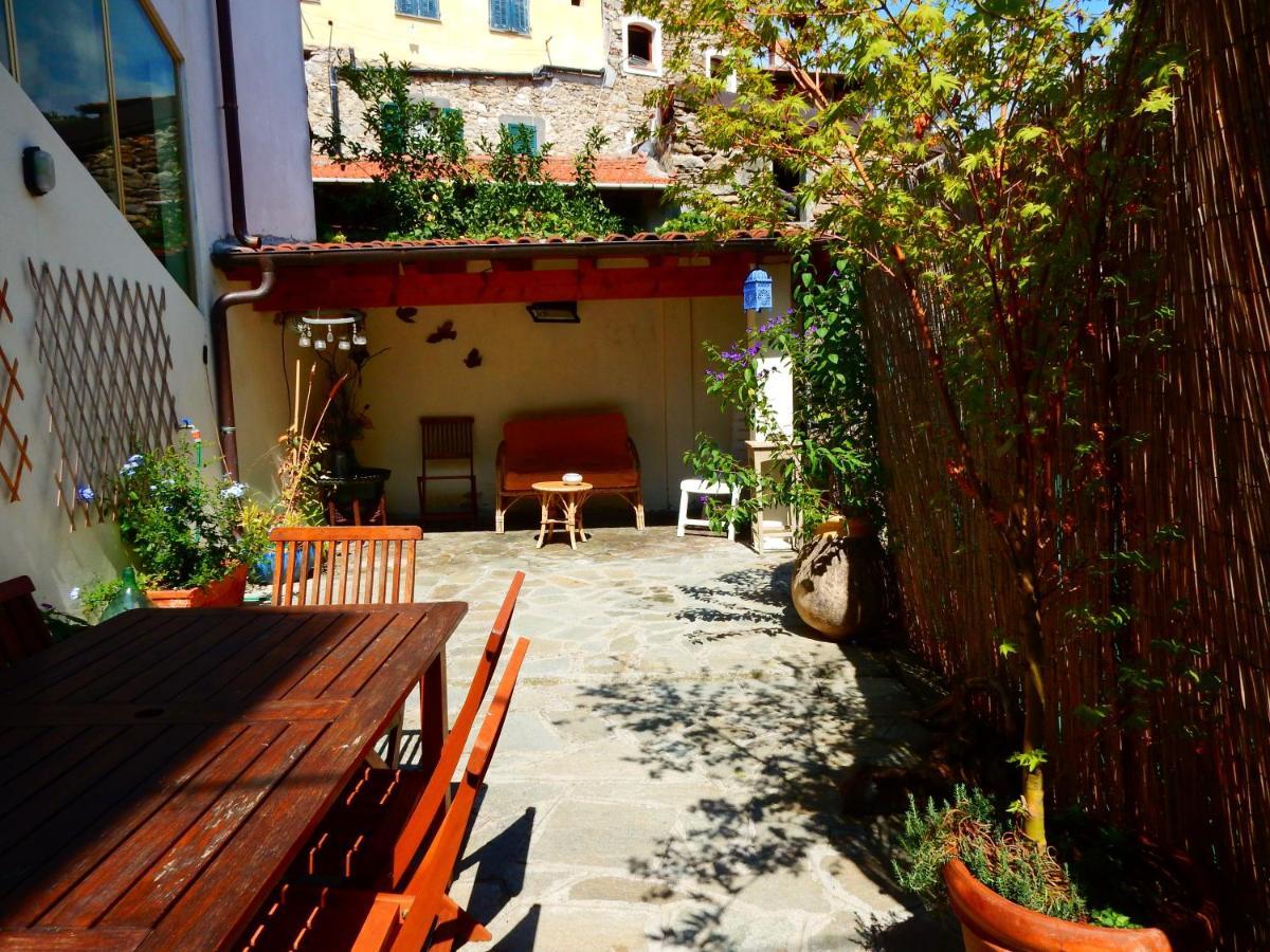 Holiday Home Carina Dolceacqua Buitenkant foto